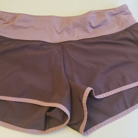 Lululemon Speed Up Shorts. Black 6 - Picture 5 of 7